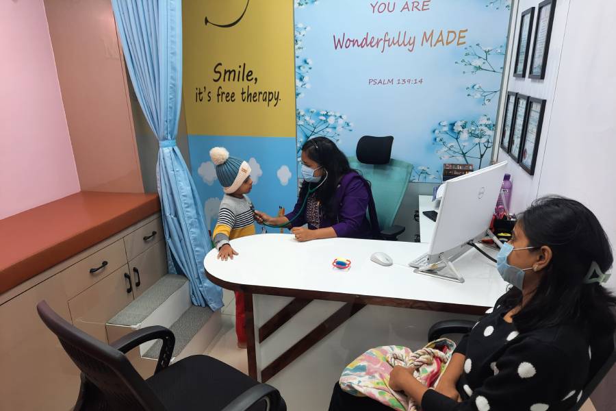 Experienced Pediatrician and Neonatologist _ General Physician in Hinjewadi _ Pediatrician in Hinjewadi (4)